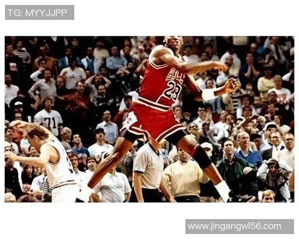 姚明在球场上的绝妙表现令乔丹目瞪口呆震惊不已的精彩瞬间回顾