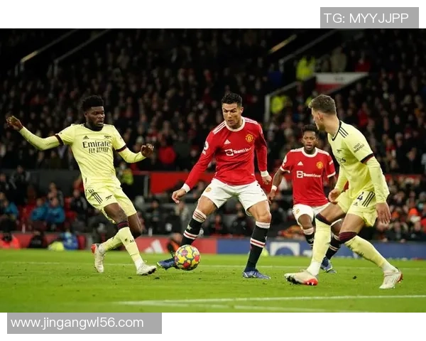 英超经典战役阿森纳逆转曼联补时绝杀引发全场狂欢