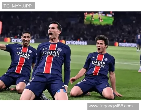 中超精彩对决曼城与巴黎圣日耳曼战成平局帽子戏法点燃全场激情