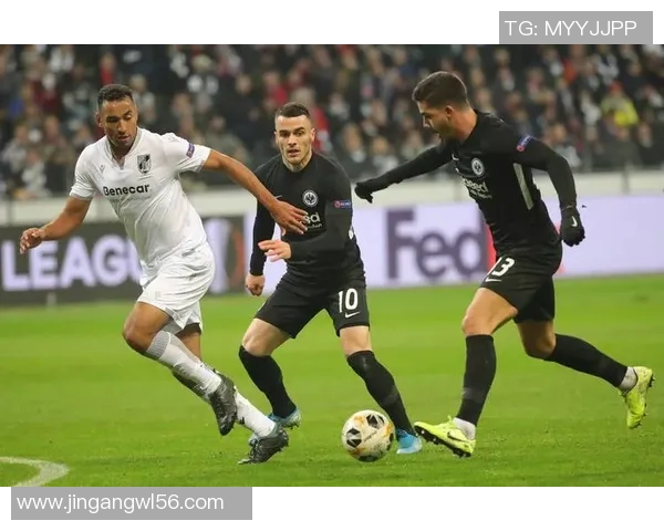 英超焦点战平局皇马与巴黎圣日耳曼激战成和十大精彩瞬间回顾