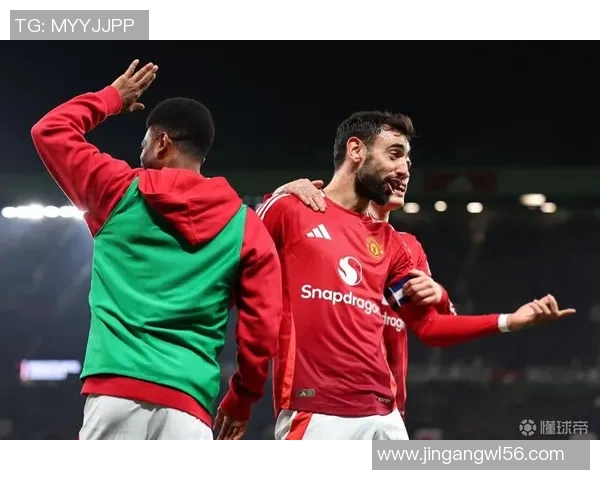 西甲历史冷门本菲卡大胜曼联五球狂潮引发全场惊叹 西甲历史冷门本菲卡大胜曼联五球狂潮引发全场惊叹