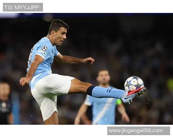 国王杯惊现冷门曼城小胜那不勒斯红牌事件引发全场热议