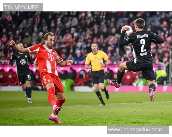 英超精彩对决巴萨逆转拜仁神扑成关键瞬间数据分析引发热议