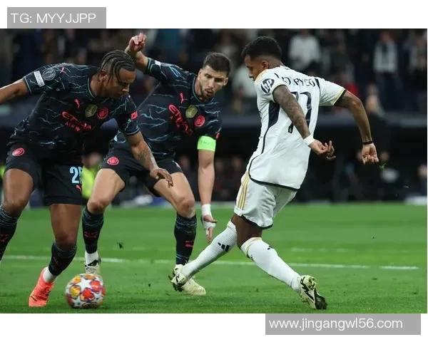 英超精彩对决马竞以3比0战胜里昂引发全场热烈反响