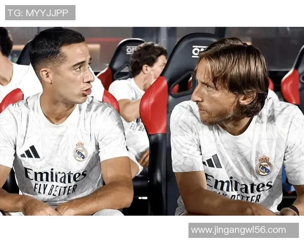 足总杯精彩对决尤文图斯大胜皇马红牌事件引发全场热议