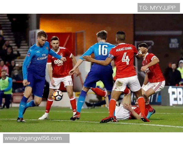 足总杯激战：里昂逆转阿森纳4-3神扑时刻点燃全场激情