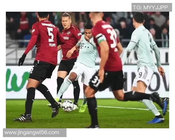 德甲激战曼联逆转多特蒙德补时进球引爆全场热情点评